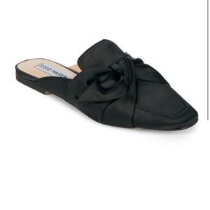 Steve Madden Slides